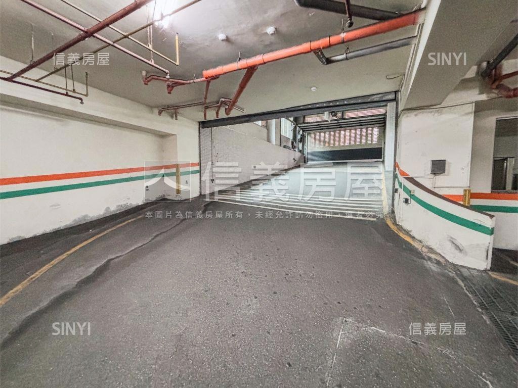 北投捷運３房坡平房屋室內格局與周邊環境