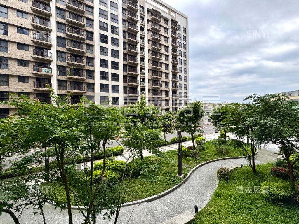 興仁公園樹梢綠景兩房房屋室內格局與周邊環境