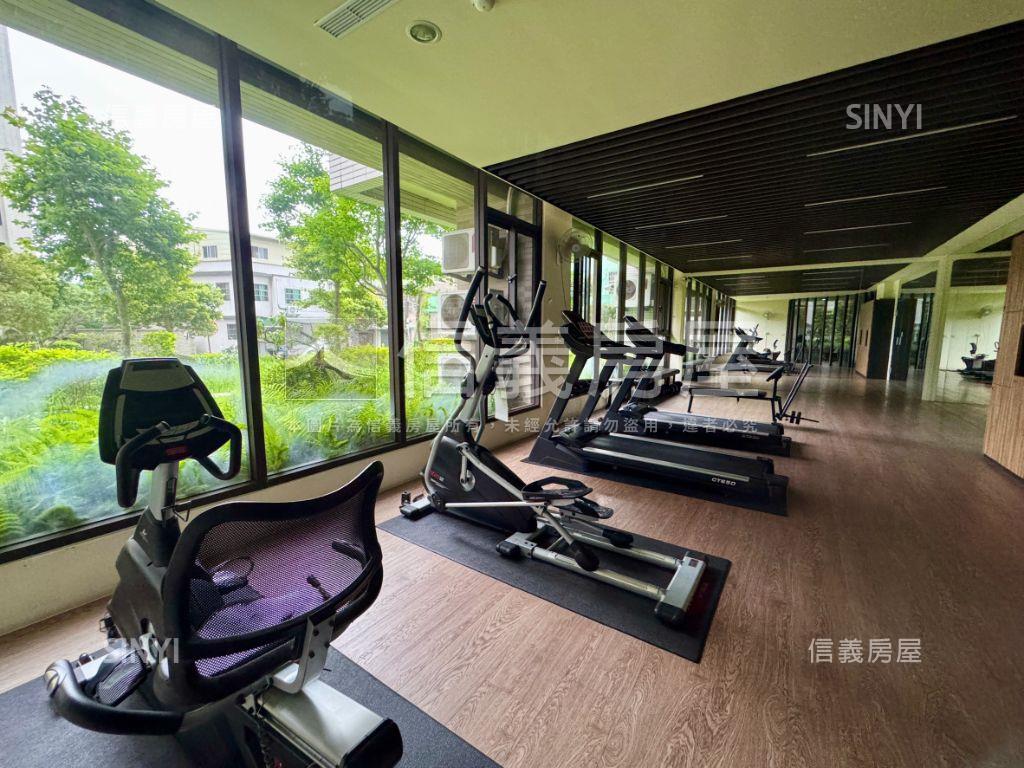 興仁公園樹梢綠景兩房房屋室內格局與周邊環境