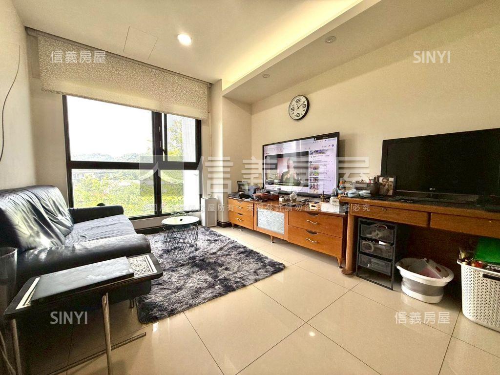 專任蘭庭序方正兩房車位房屋室內格局與周邊環境