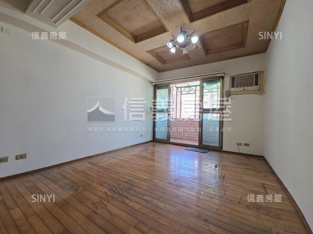 台北書鄉。景觀三房。圓夢房屋室內格局與周邊環境