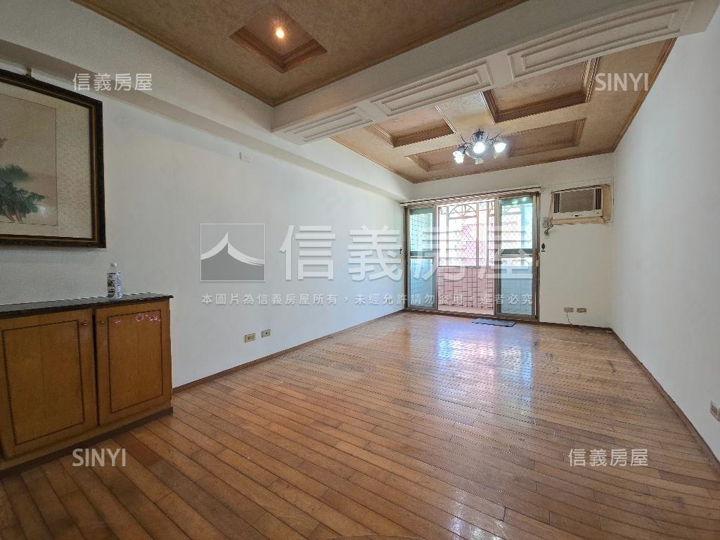台北書鄉。景觀三房。圓夢房屋室內格局與周邊環境