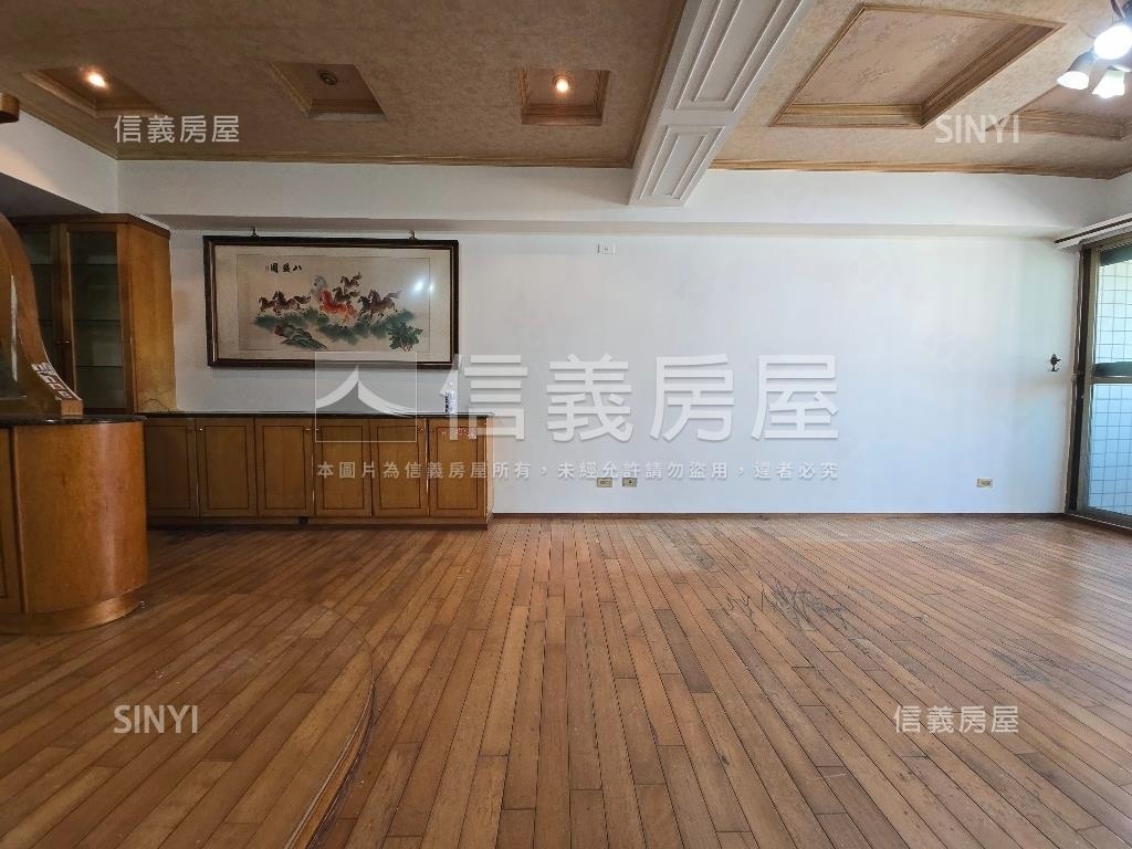 台北書鄉。景觀三房。圓夢房屋室內格局與周邊環境