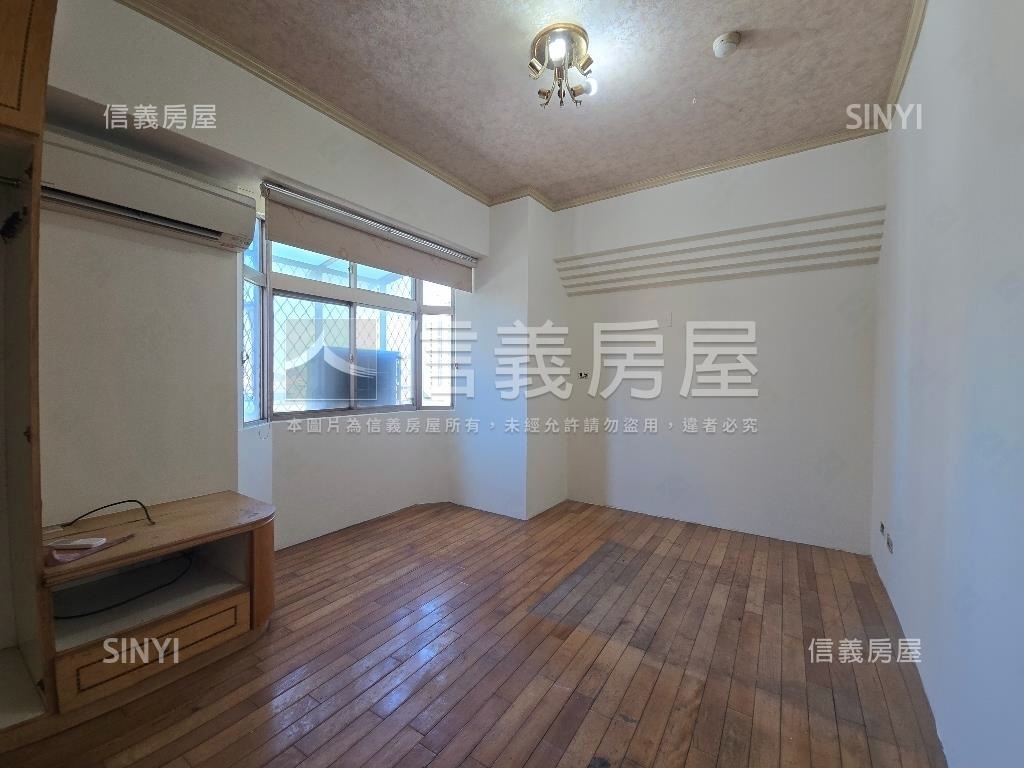 台北書鄉。景觀三房。圓夢房屋室內格局與周邊環境