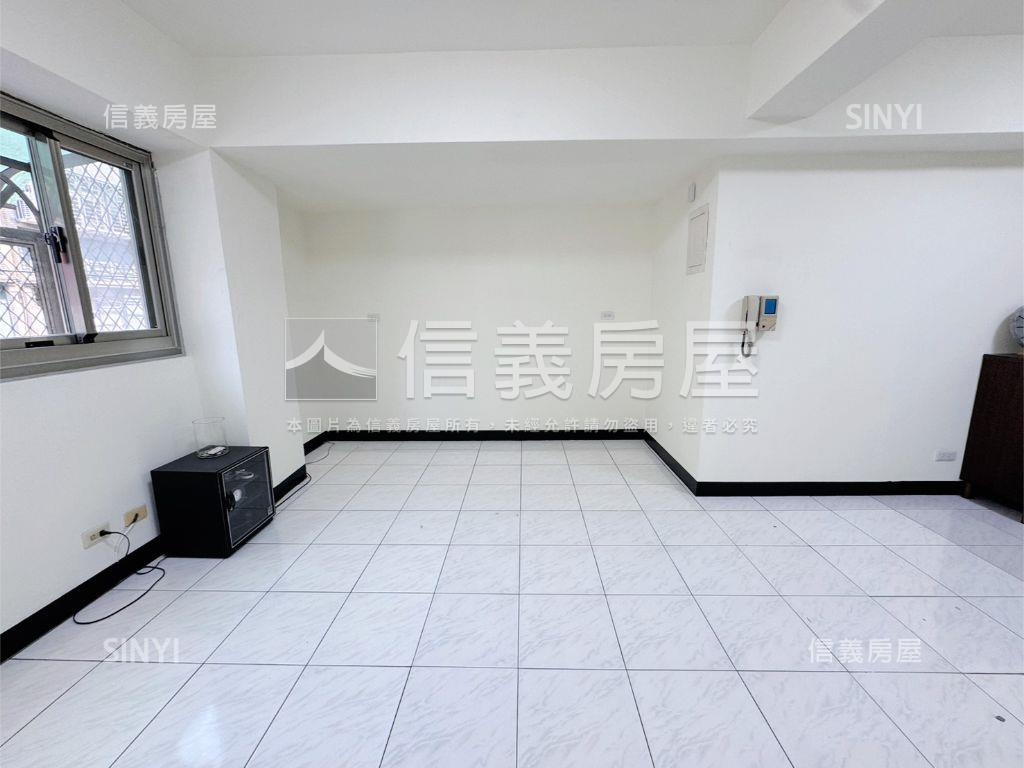 復興名門☆電梯美三房房屋室內格局與周邊環境