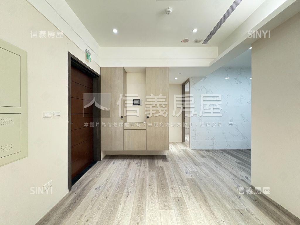 副都心ＳＲＣ中央星鑽房屋室內格局與周邊環境