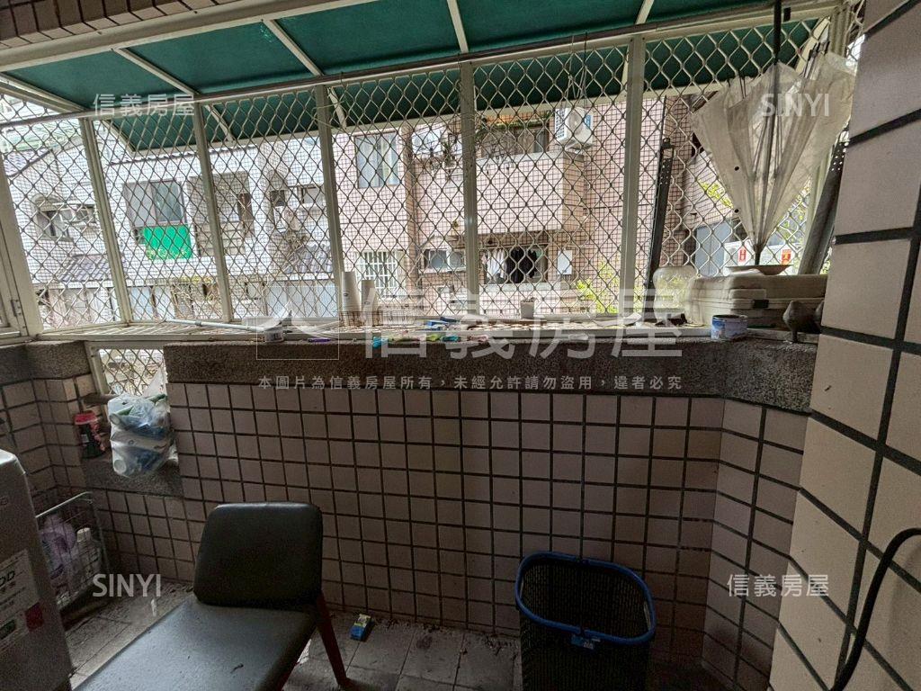 攬翠山林一房房屋室內格局與周邊環境