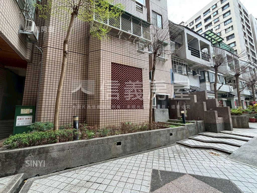 攬翠山林一房房屋室內格局與周邊環境