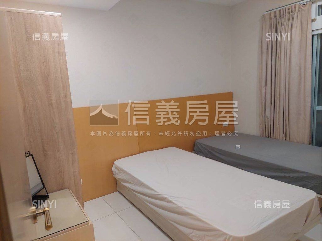 近中山國中捷運５房４樓寓房屋室內格局與周邊環境