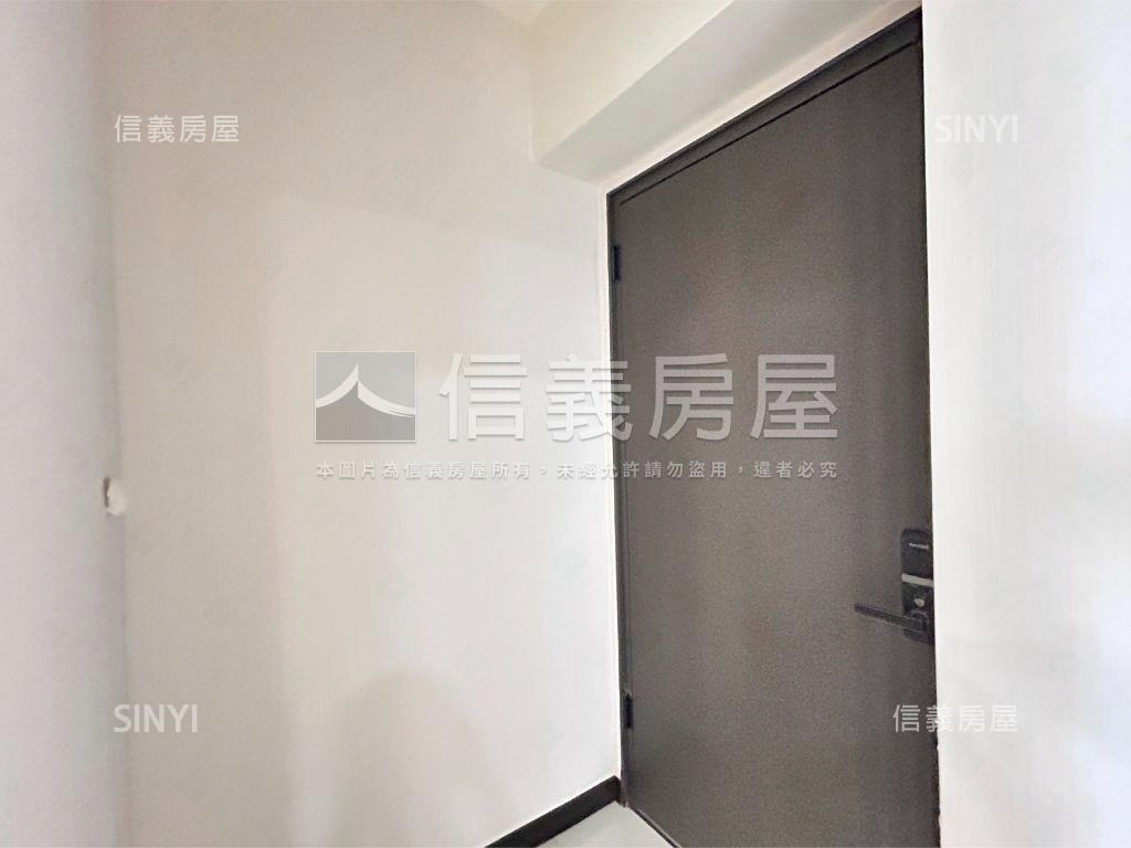潤隆裝修美三房房屋室內格局與周邊環境
