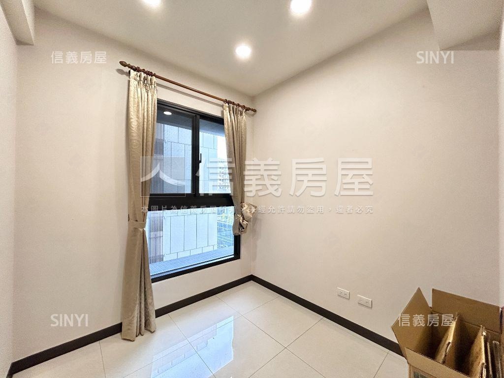 潤隆裝修美三房房屋室內格局與周邊環境