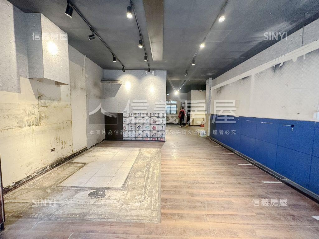 文化路稀有寬面大店面房屋室內格局與周邊環境