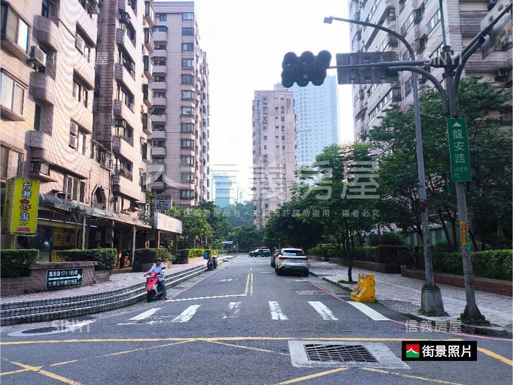 登峰天廈高樓景觀房屋室內格局與周邊環境
