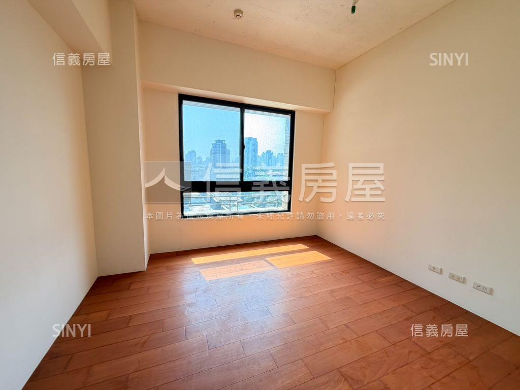 總太花廣朝南視野三平車房屋室內格局與周邊環境