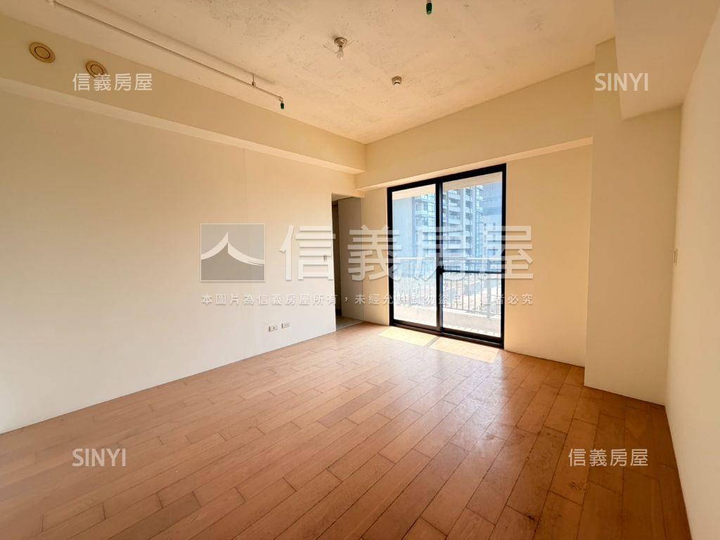 總太花廣朝南視野三平車房屋室內格局與周邊環境