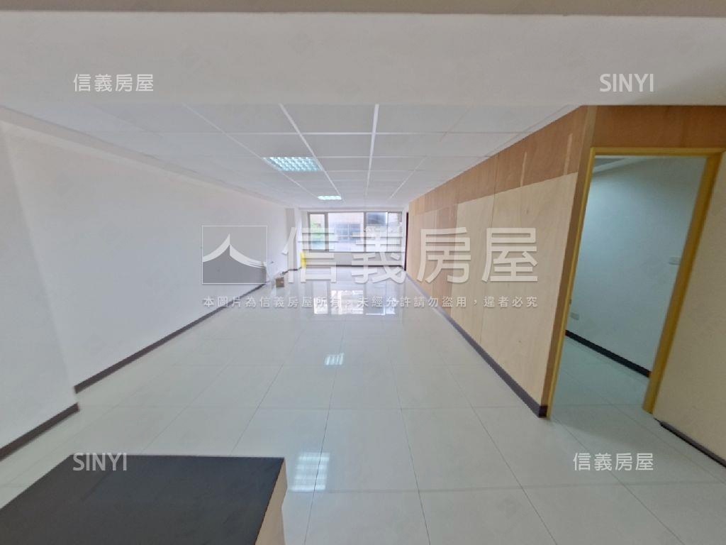 博愛街來財大面寬金店面房屋室內格局與周邊環境