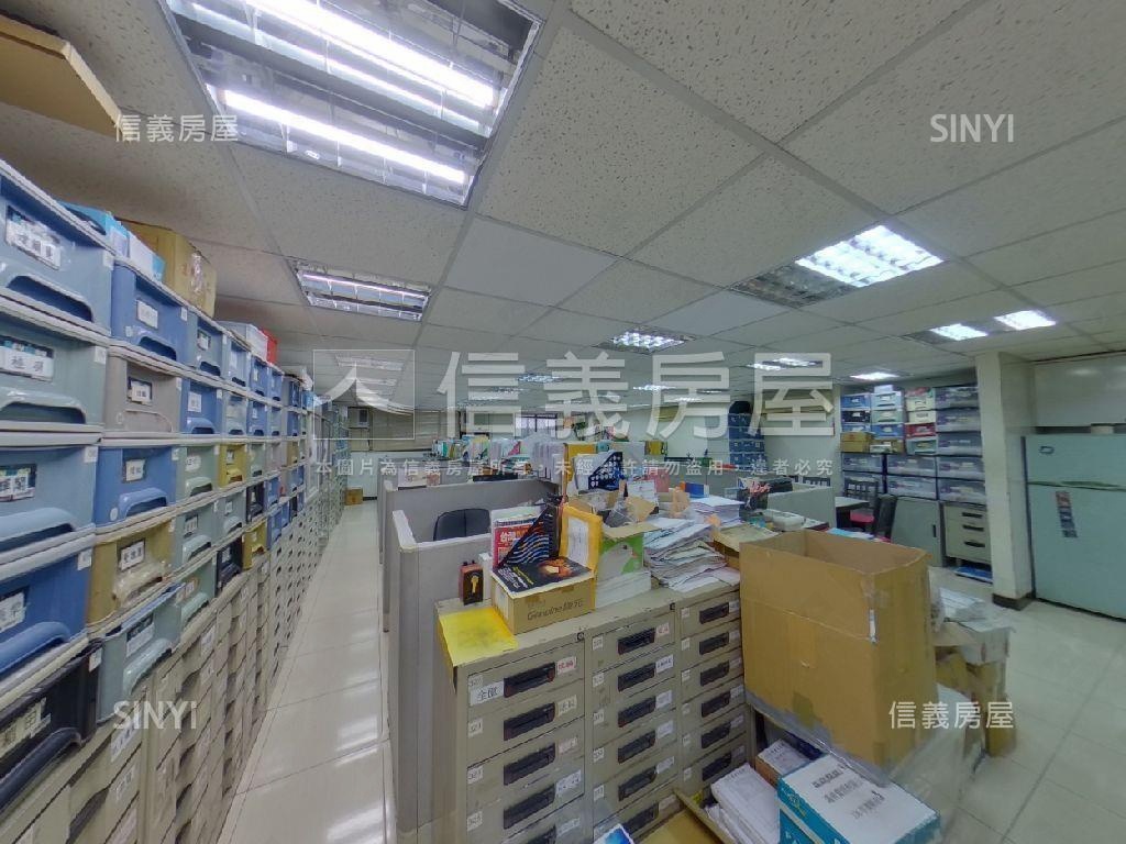 信義世貿高樓景觀住辦房屋室內格局與周邊環境