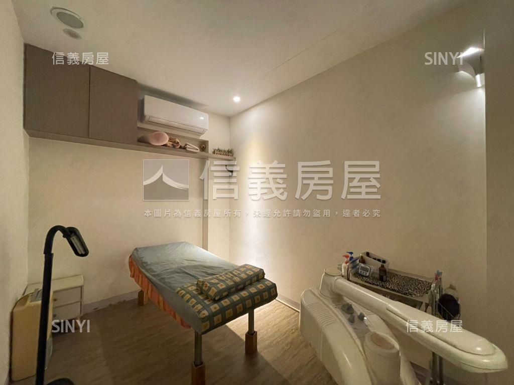 靜心角間大面寬住店房屋室內格局與周邊環境