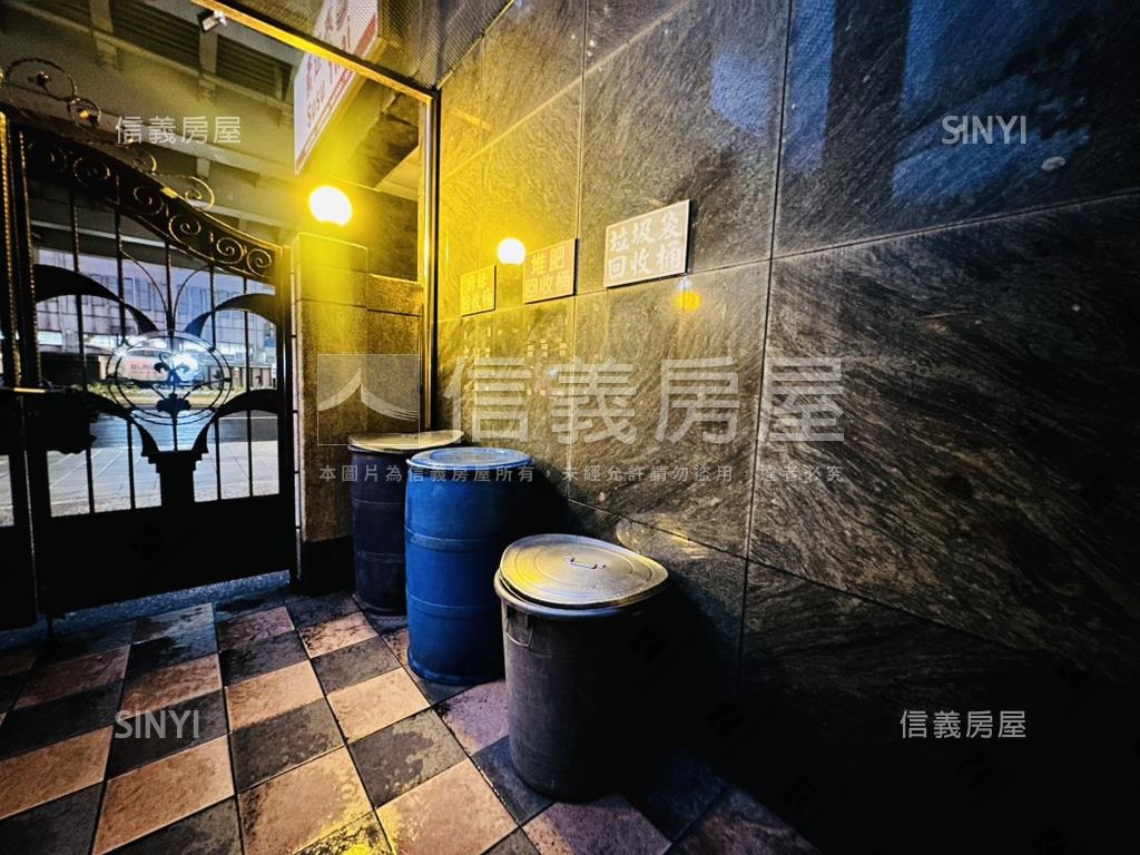 超少賣！稀有三面採光高樓房屋室內格局與周邊環境