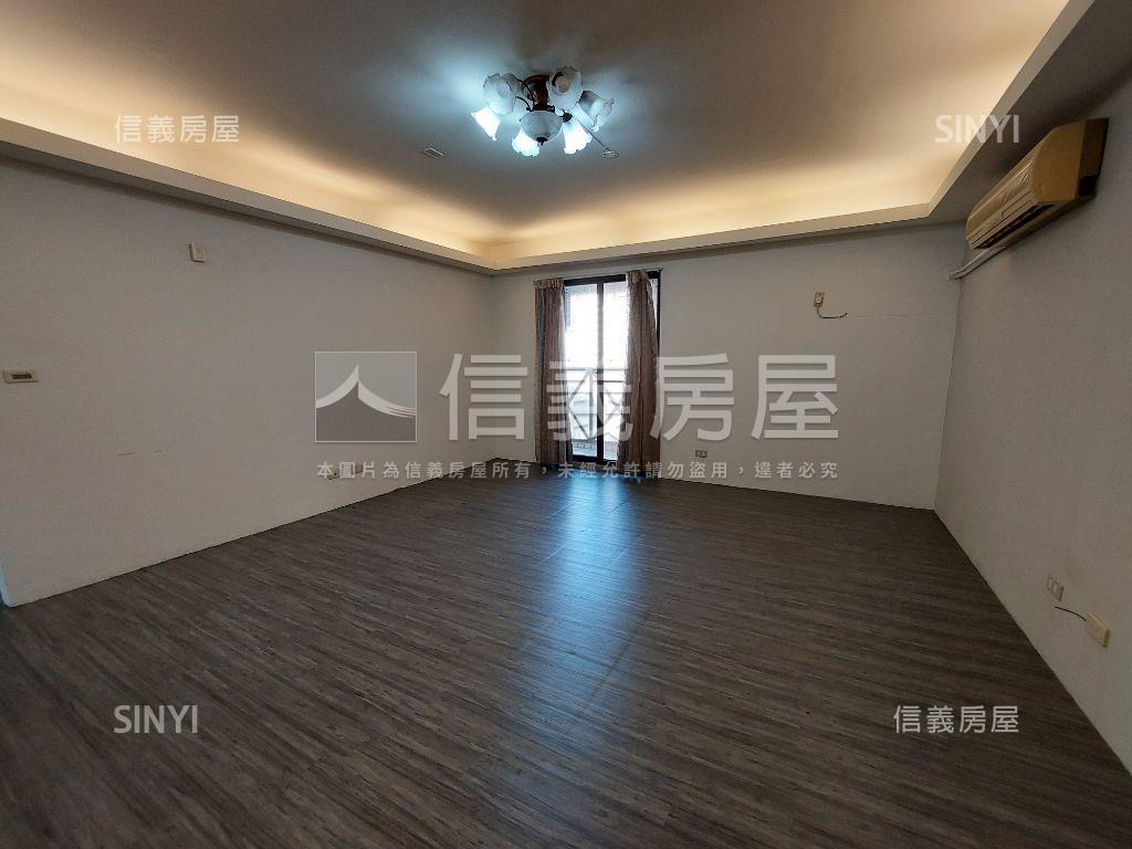 南屯甲第二期三房車位！房屋室內格局與周邊環境