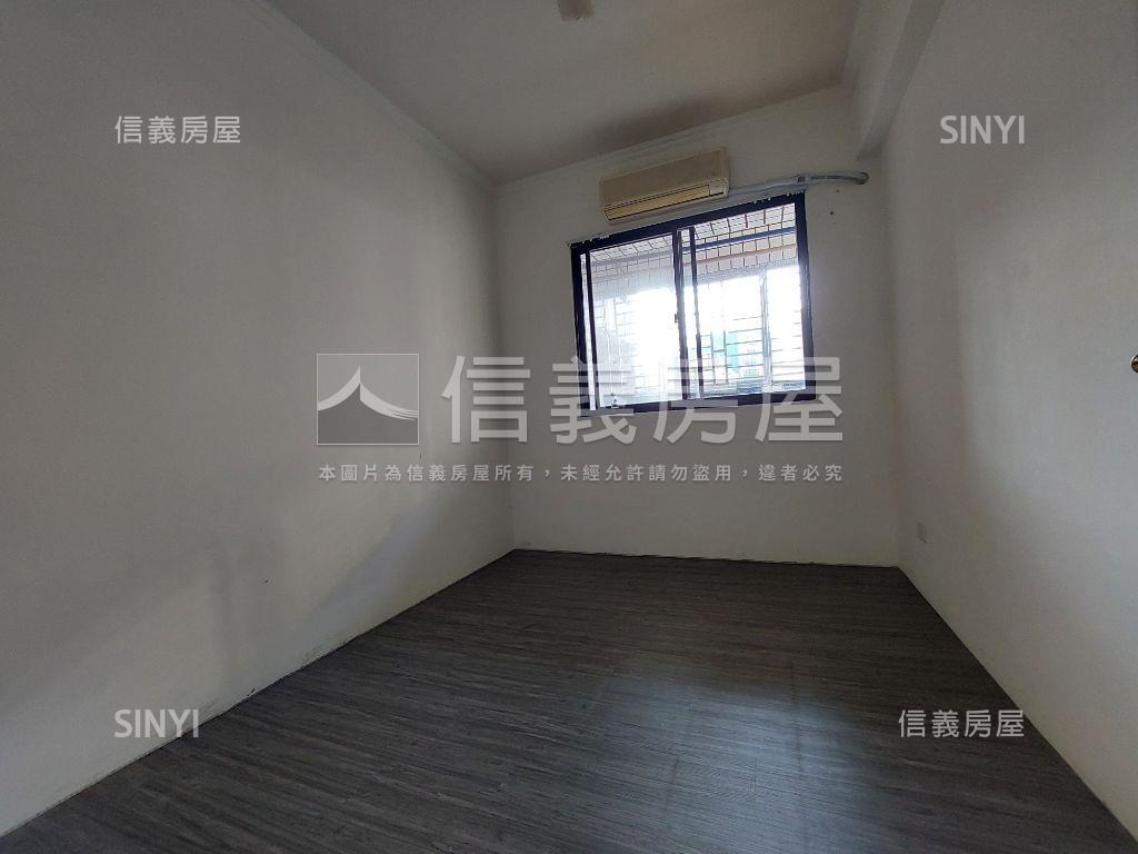 南屯甲第二期三房車位！房屋室內格局與周邊環境