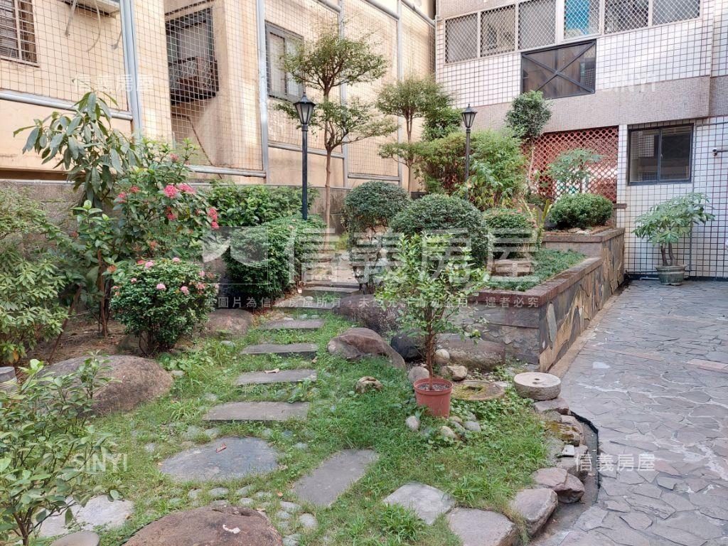 南屯甲第二期三房車位！房屋室內格局與周邊環境