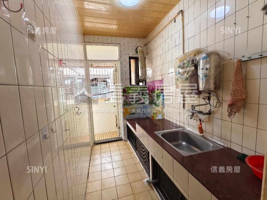 後港邊間大空間房屋室內格局與周邊環境