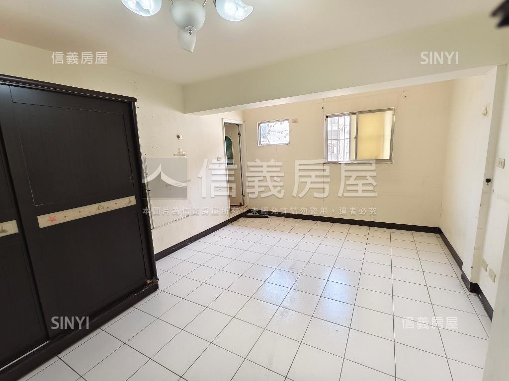 後港邊間大空間房屋室內格局與周邊環境