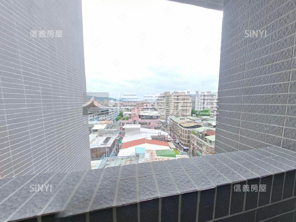 民安西路春觀１１樓房屋室內格局與周邊環境