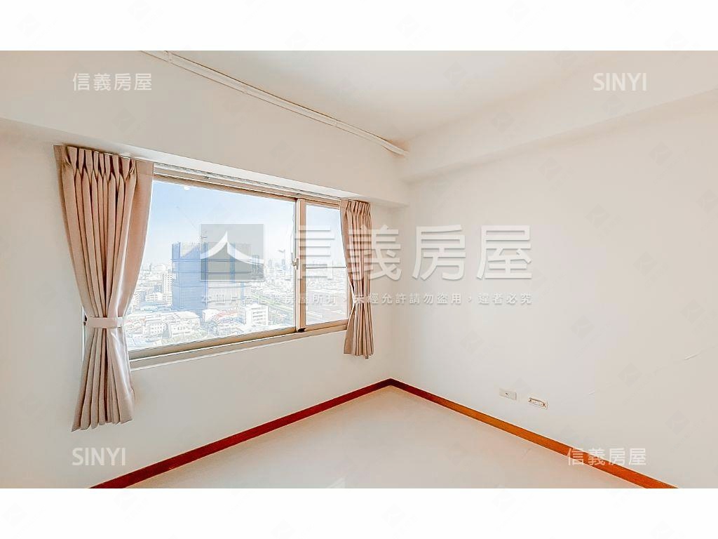 鳥瞰壯麗中港帝王視野戶房屋室內格局與周邊環境