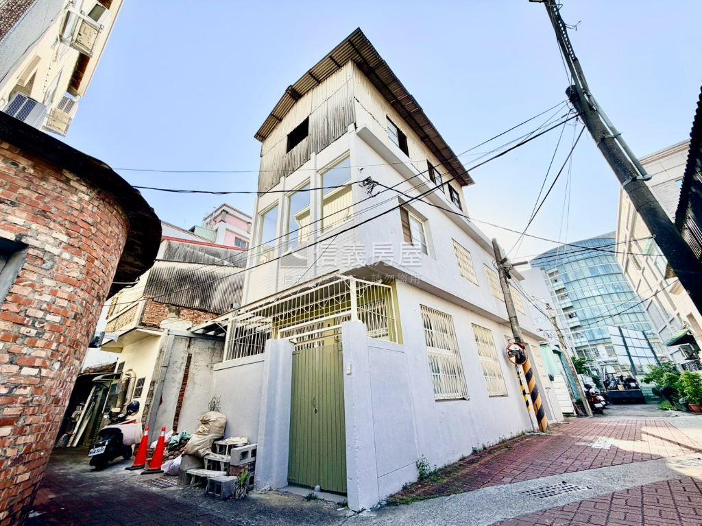 ㊝近新興國小★眺望綠景宅房屋室內格局與周邊環境