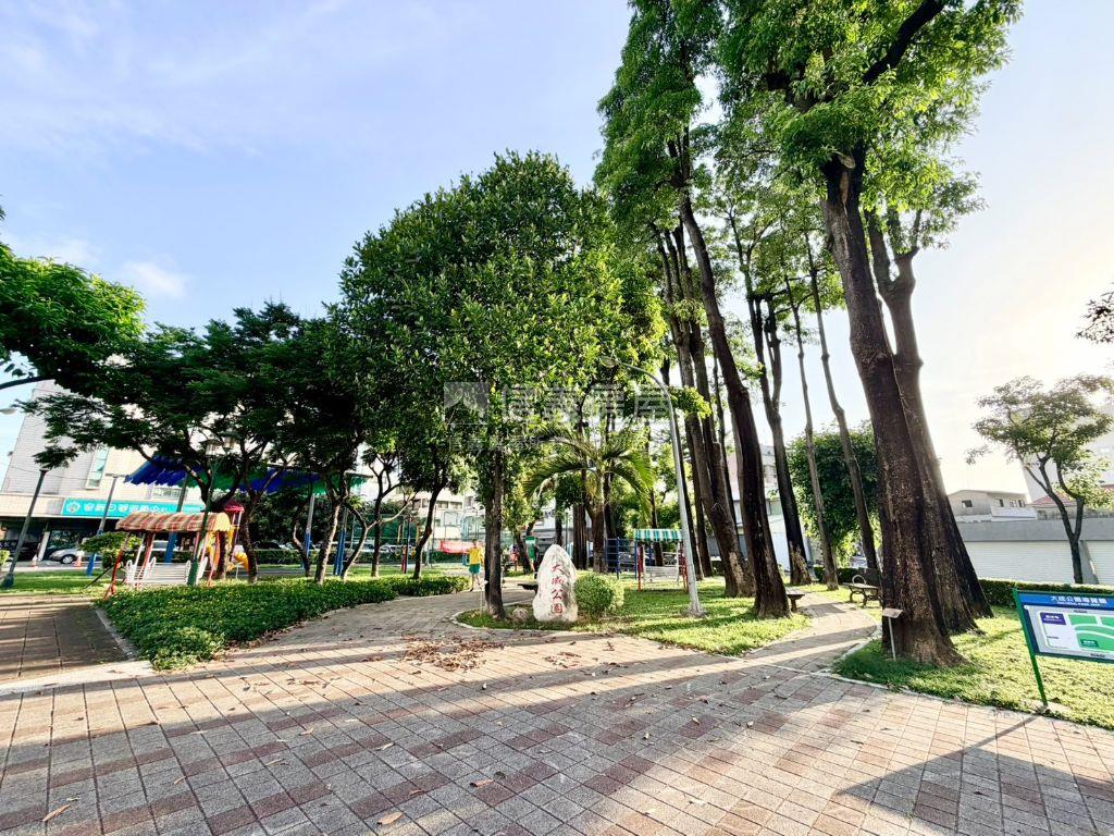 ㊝近新興國小★眺望綠景宅房屋室內格局與周邊環境