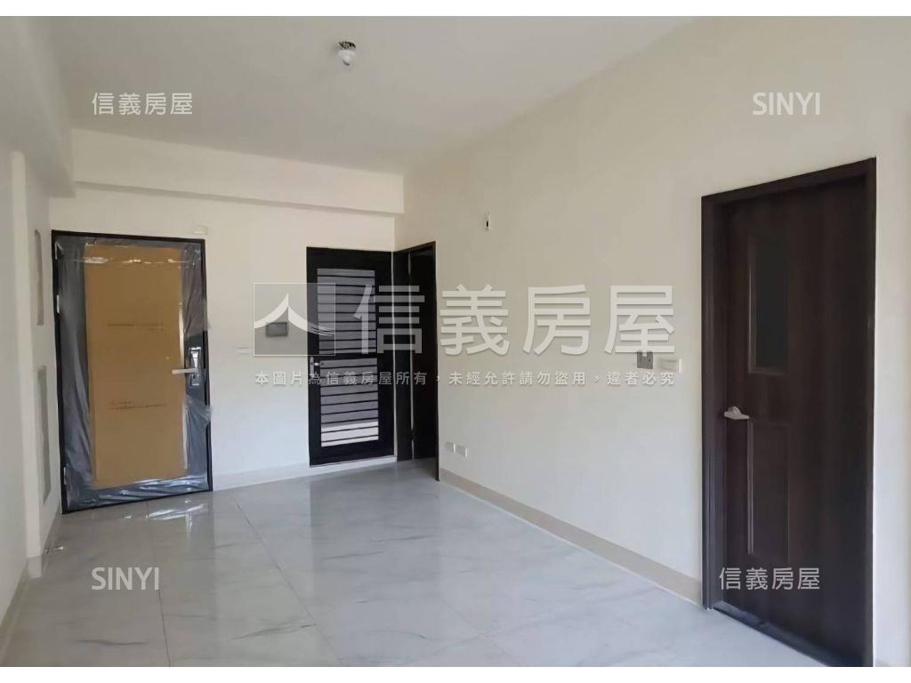 南高雄收租美兩房房屋室內格局與周邊環境