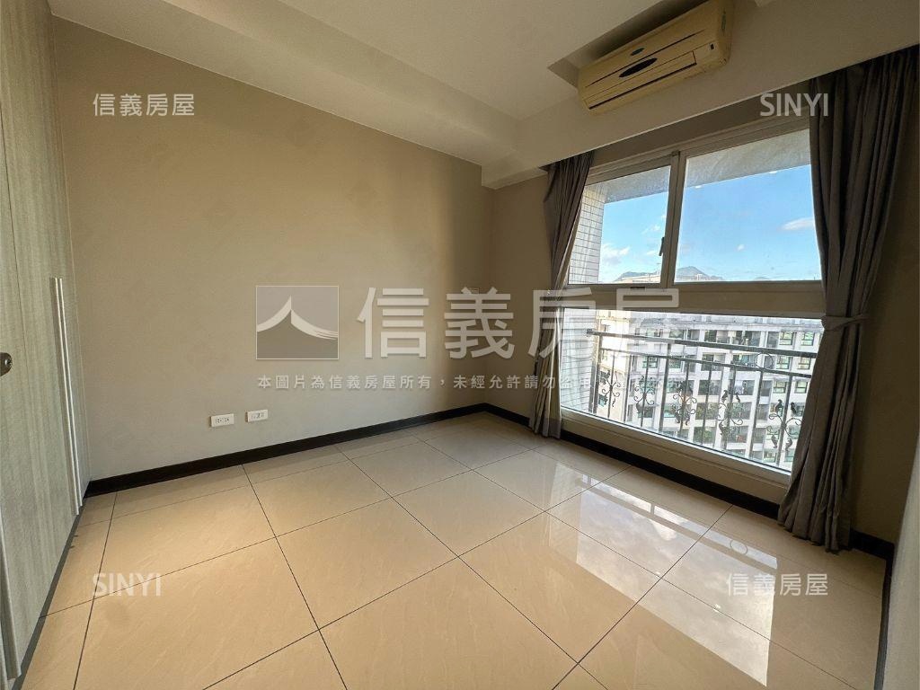 璀璨精美兩房車位房屋室內格局與周邊環境