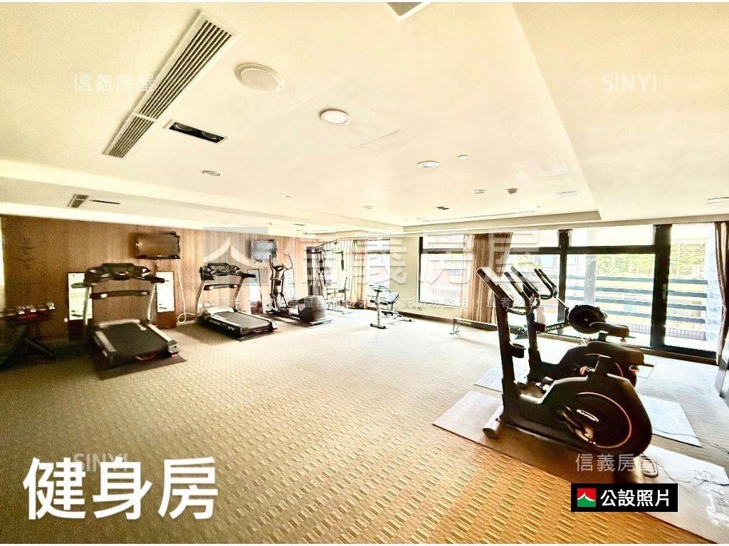 摩根高樓層美宅遠眺陽明山房屋室內格局與周邊環境