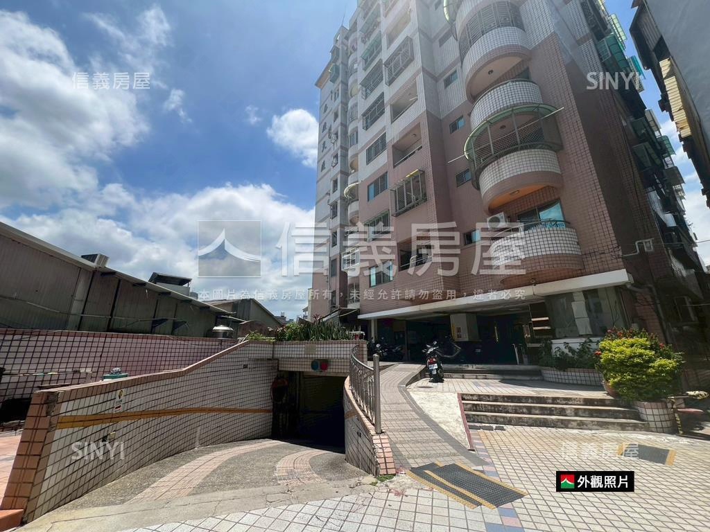 新化泰慶天廈三房兩衛車位房屋室內格局與周邊環境