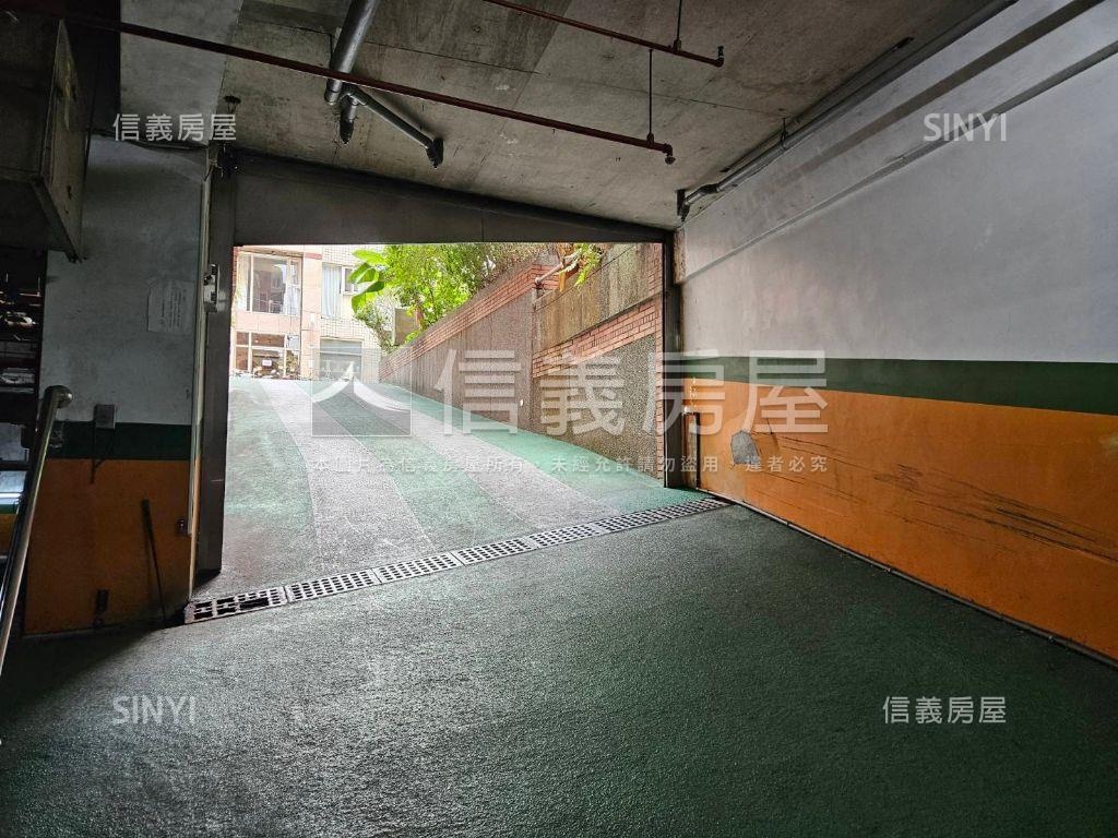 古亭捷運坡道車霸房屋室內格局與周邊環境