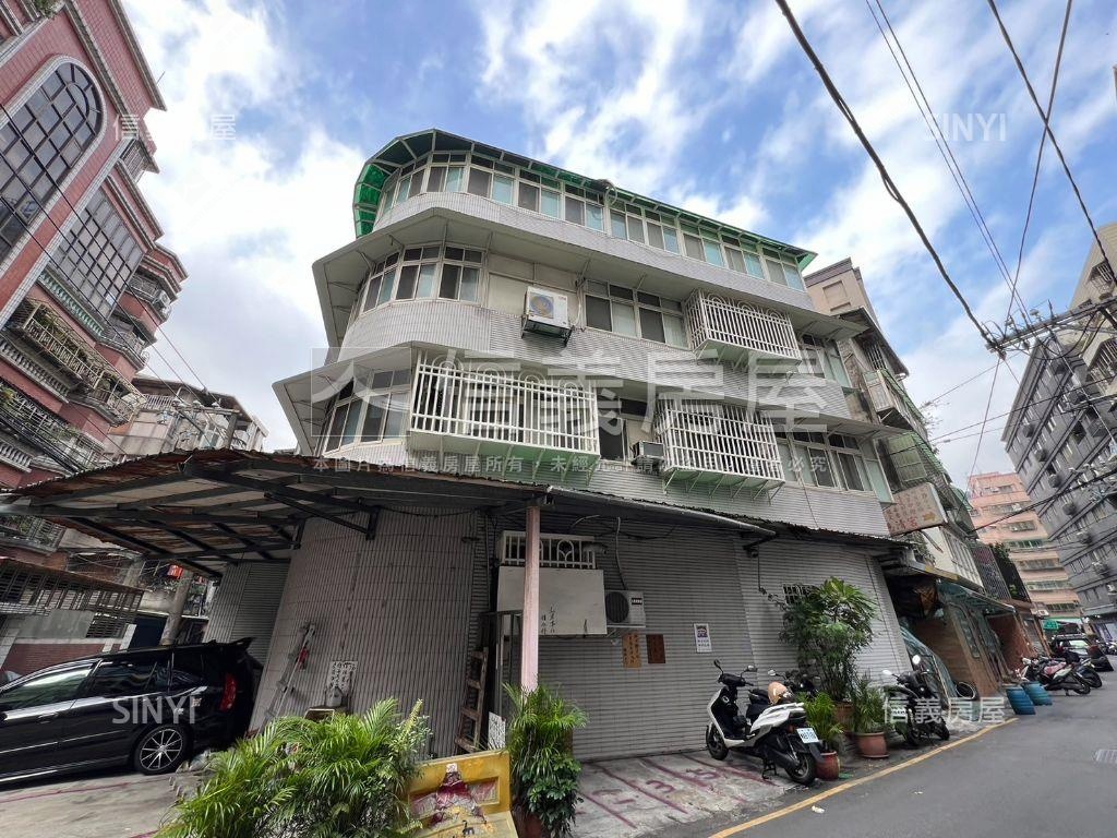 角地大土持收租透天房屋室內格局與周邊環境
