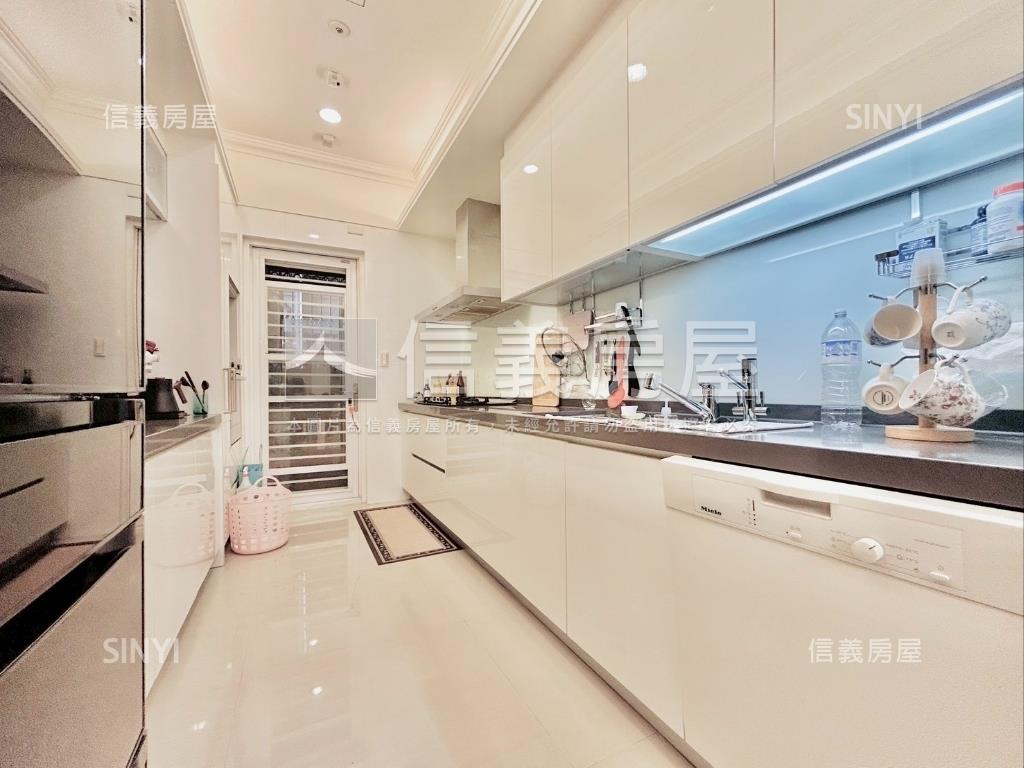 聚合發榮耀房屋室內格局與周邊環境