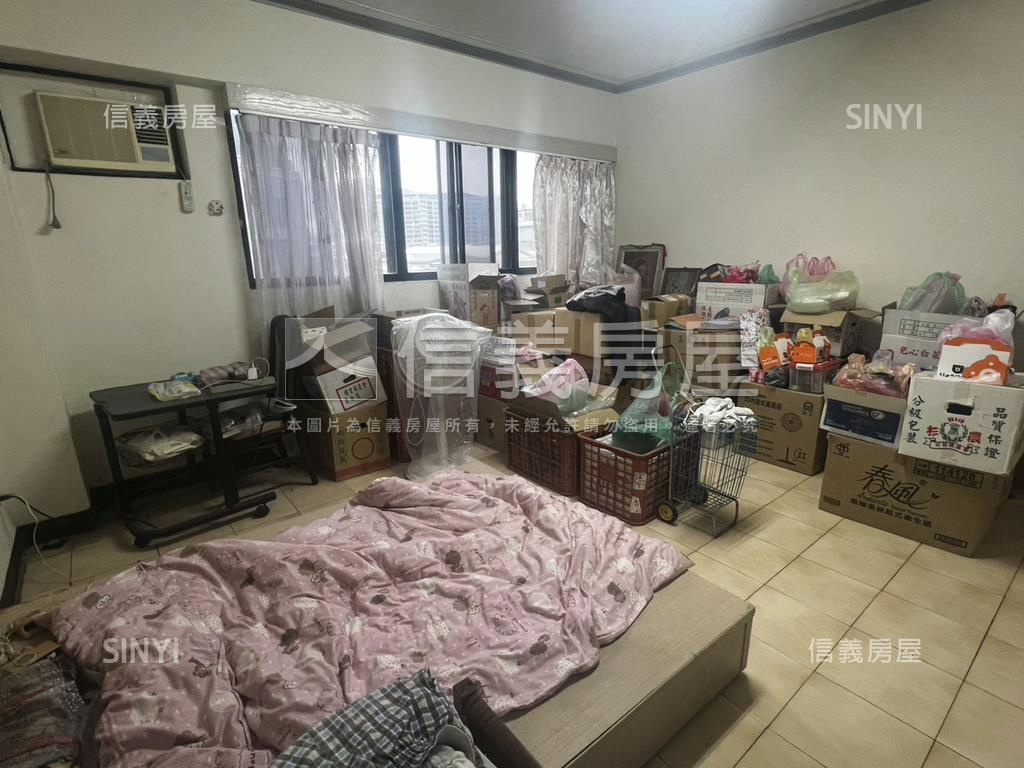 近京華城朝南電梯雙併華廈房屋室內格局與周邊環境