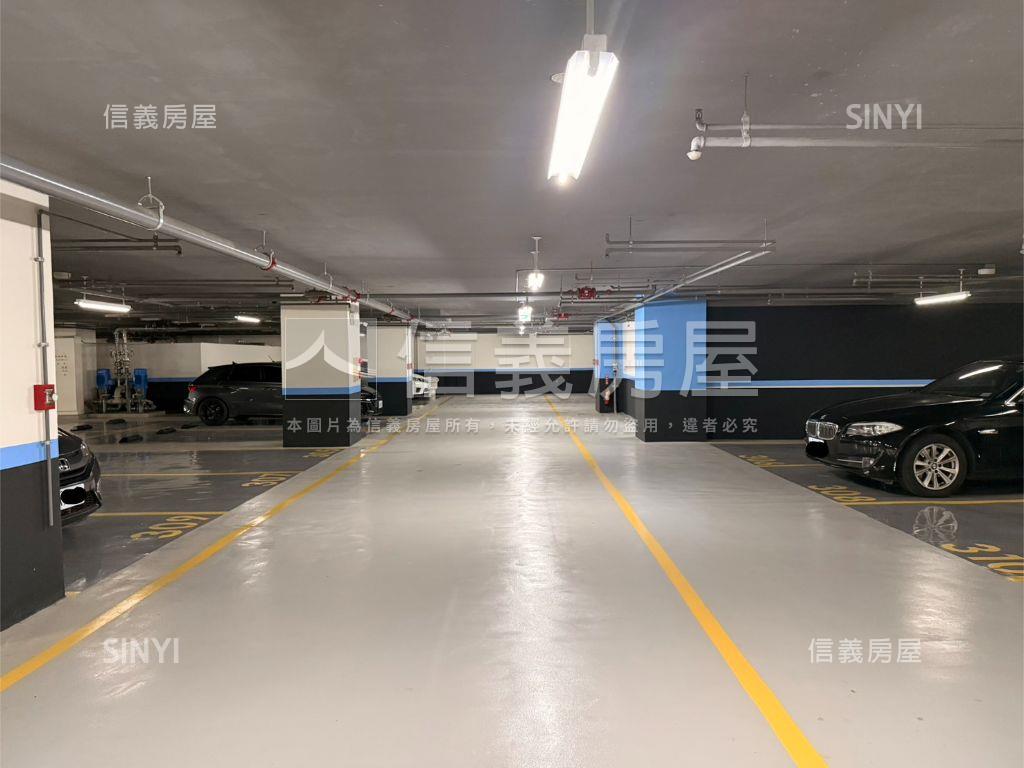 東區｜清景麟裝潢兩房平車房屋室內格局與周邊環境