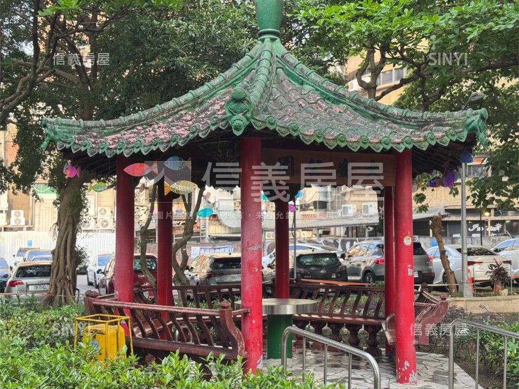 安東街．面公園採光大空間房屋室內格局與周邊環境