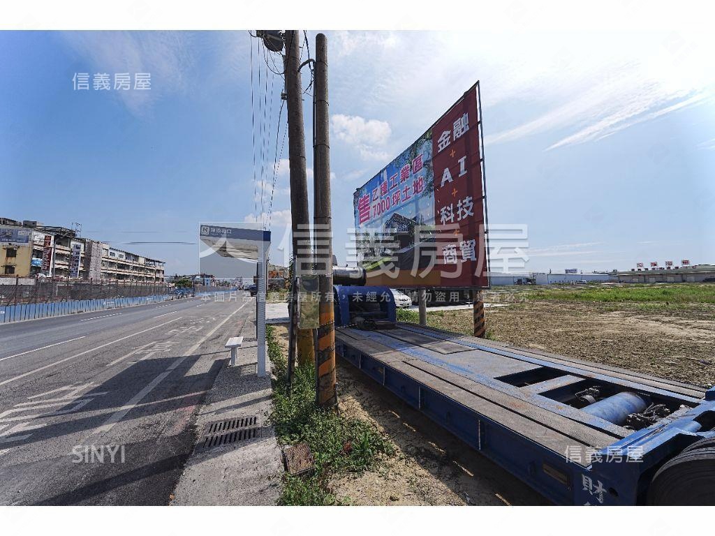 岡山捷運商貿乙工地Ａ２房屋室內格局與周邊環境