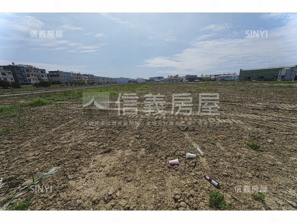 岡山捷運商貿乙工地Ａ２房屋室內格局與周邊環境