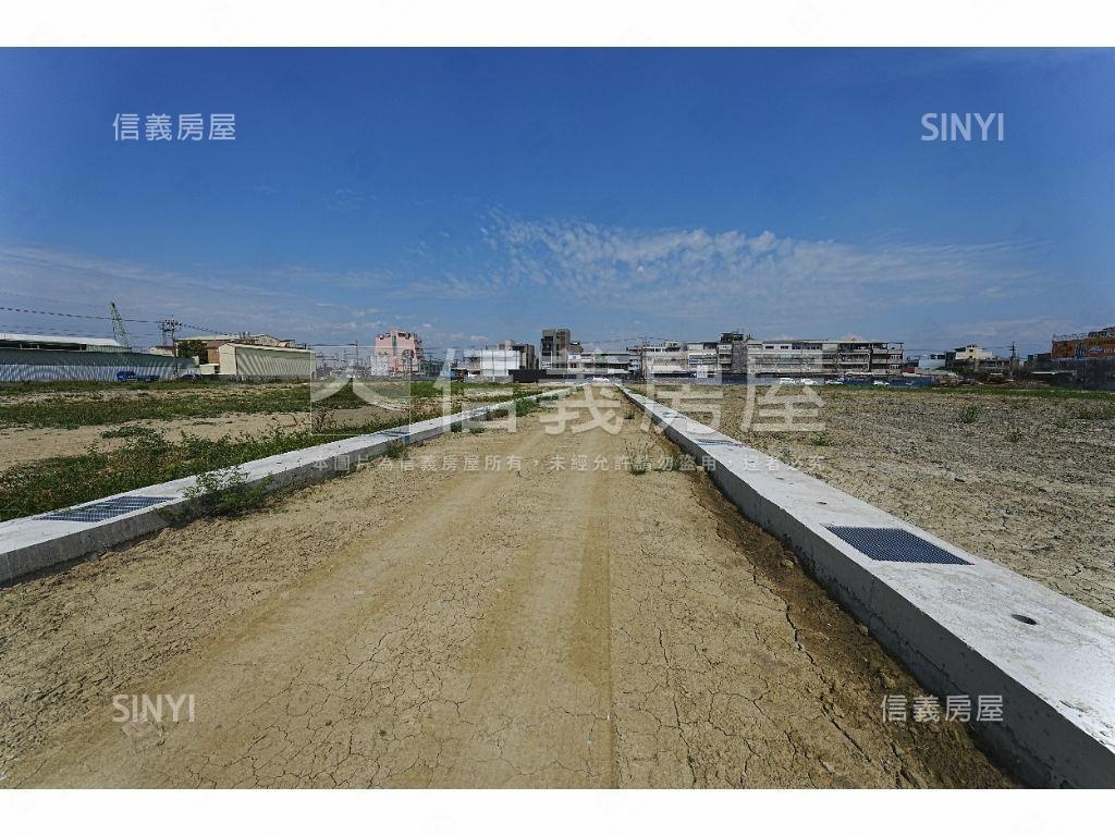 岡山捷運商貿乙工地Ａ２房屋室內格局與周邊環境