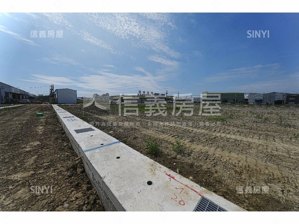 岡山捷運商貿乙工地Ａ２房屋室內格局與周邊環境