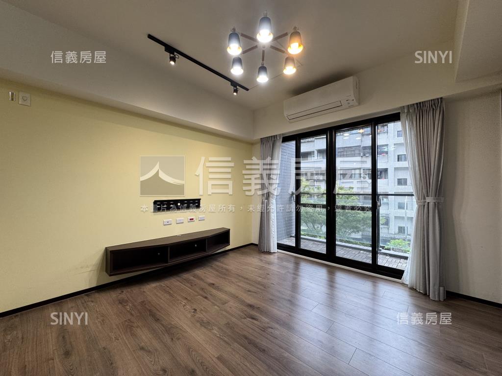 近竹科富宇居易三房車位房屋室內格局與周邊環境