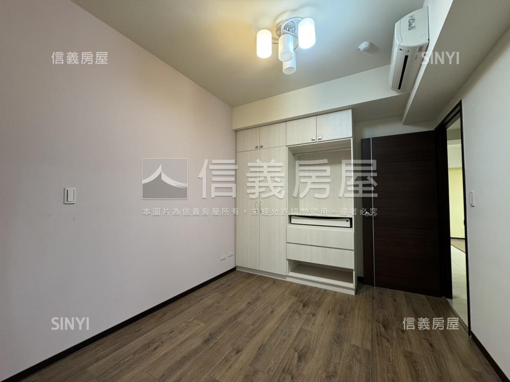 近竹科富宇居易三房車位房屋室內格局與周邊環境