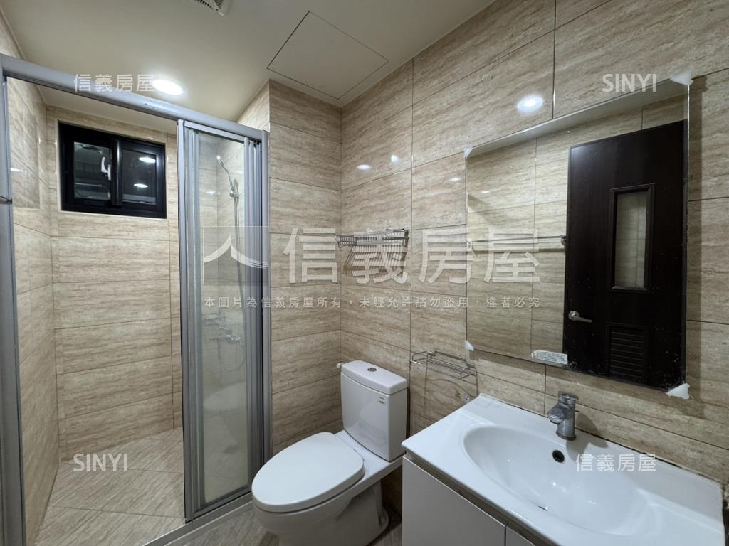 近竹科富宇居易三房車位房屋室內格局與周邊環境