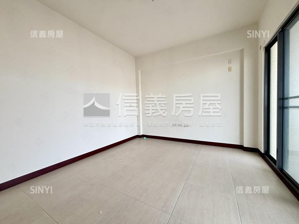 近科工區海嶼藍雙車別墅房屋室內格局與周邊環境